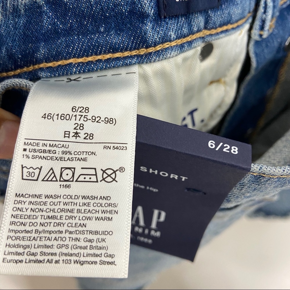 Gap High Rise Cheeky Denim Shorts with Raw Hem NWT - Picture 10 of 10